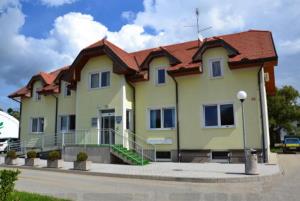 Simbolična fotografija: Občinska zgradba Kuzma 60c